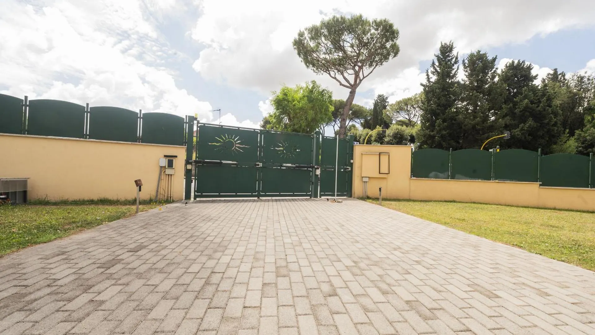 Terraced Apartment By The Ancient Appian Way 6 Roma